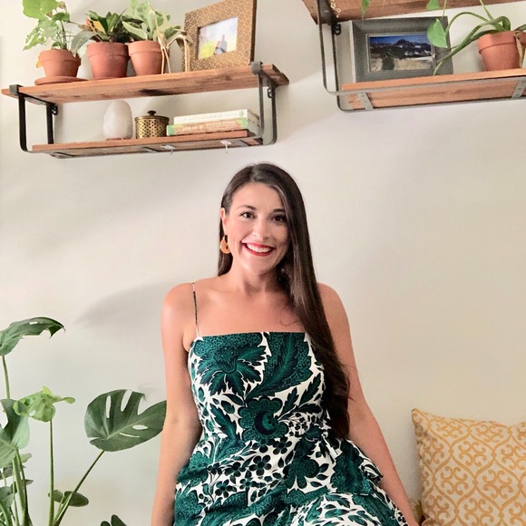 Meet your Posher, Tammy - Picture 1 of 3